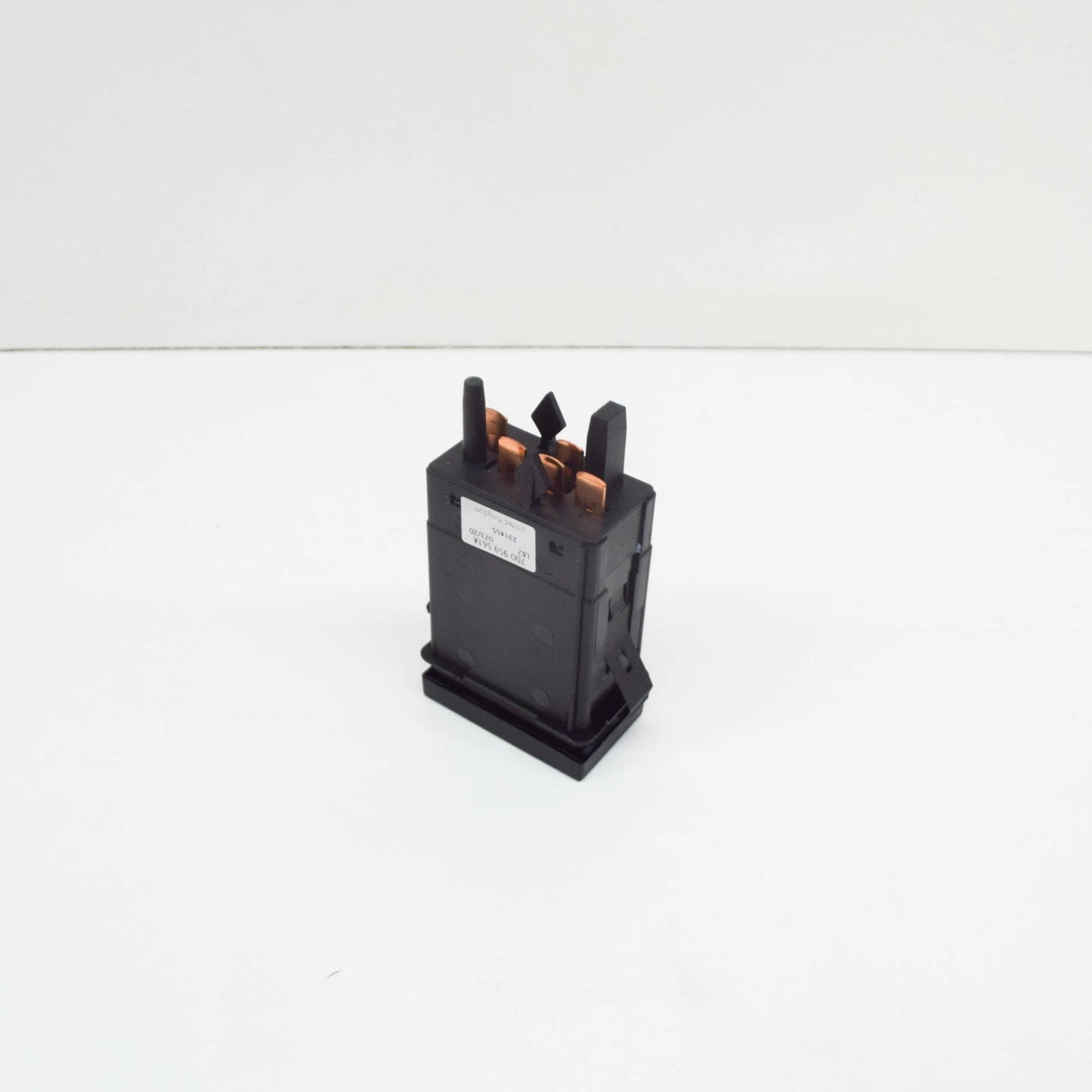 NEW VOLKSWAGEN TRANSPORTER T5 INNER LIGHT SWITCH 7D0959561A01C