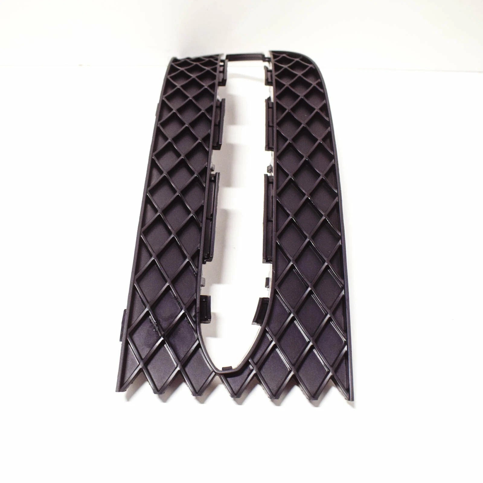 NEW MB SLK R172 FRONT RIGHT FOG LIGHT GRILLE A1728850423 ORIGINAL