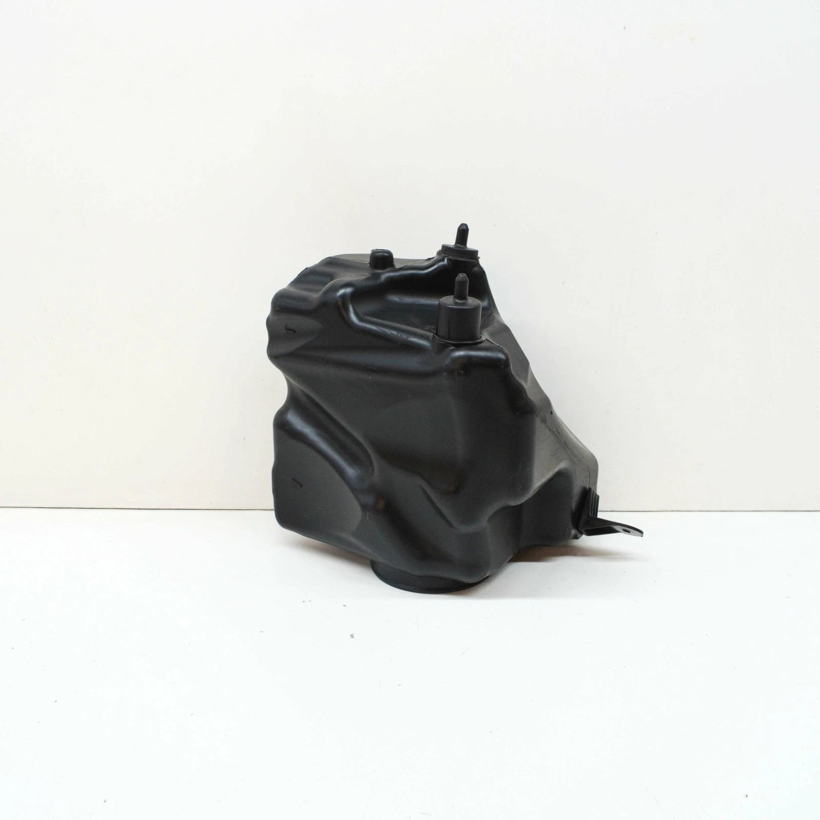 NEW MERCEDES-BENZ S-CLASS W221 WINDSCREEN WASHER FLUID TANK A2218691020