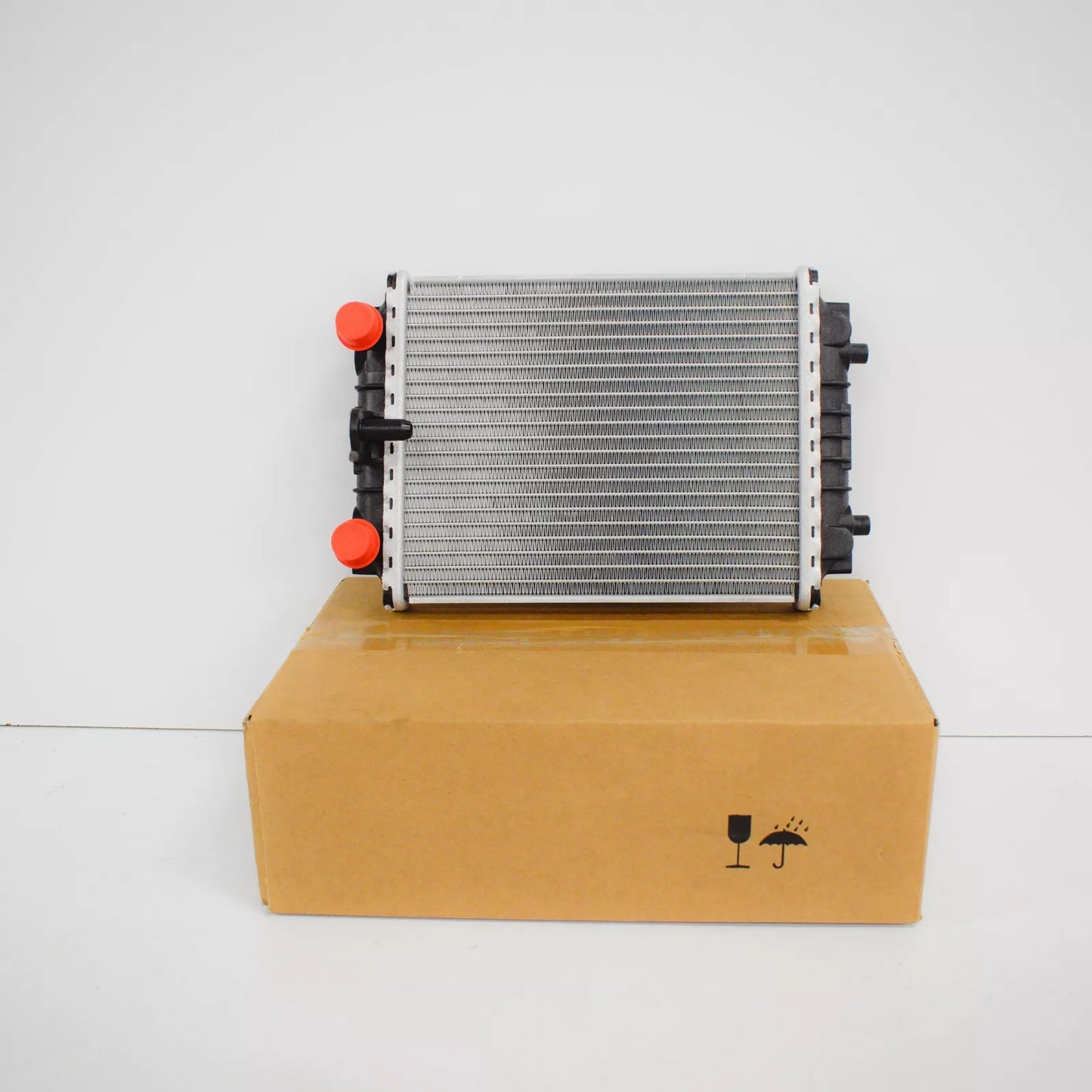 NEW AUDI A4 B8 COOLING RADIATOR 8K0121212B ORIGINAL