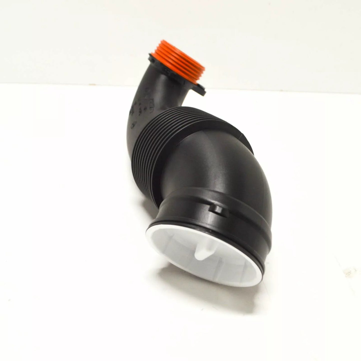 NEW BMW X5 F15 F85 RIGHT AIR INTAKE BOOT PIPE 13717638568 ORIGINAL