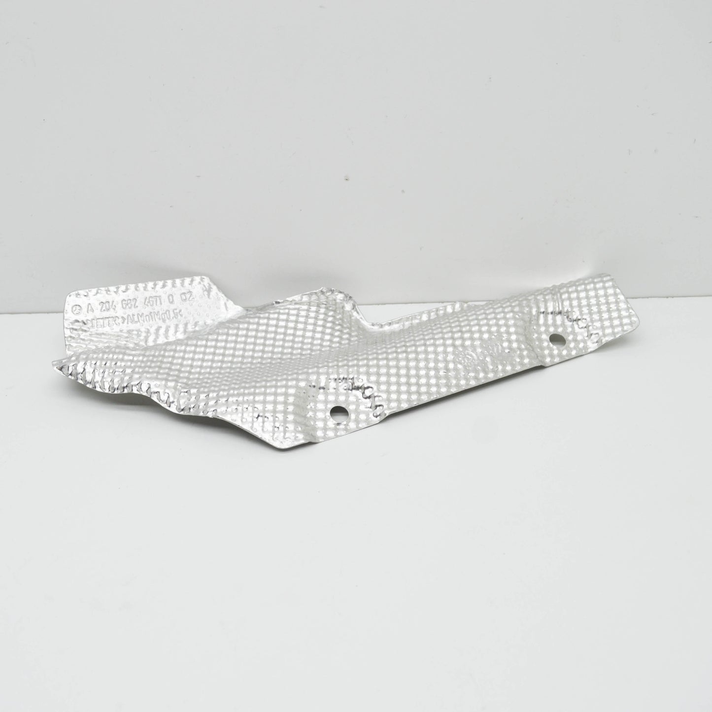 NEW MB C W204 RIGHT SPARE WHEEL TRAY HEAT PROTECTION A2046824671 ORIGINAL