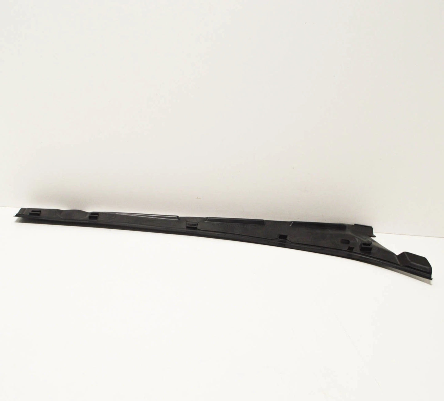 NEW BMW 3 E36 1.8I COVERING LEFT 51718122265 ORIGINAL