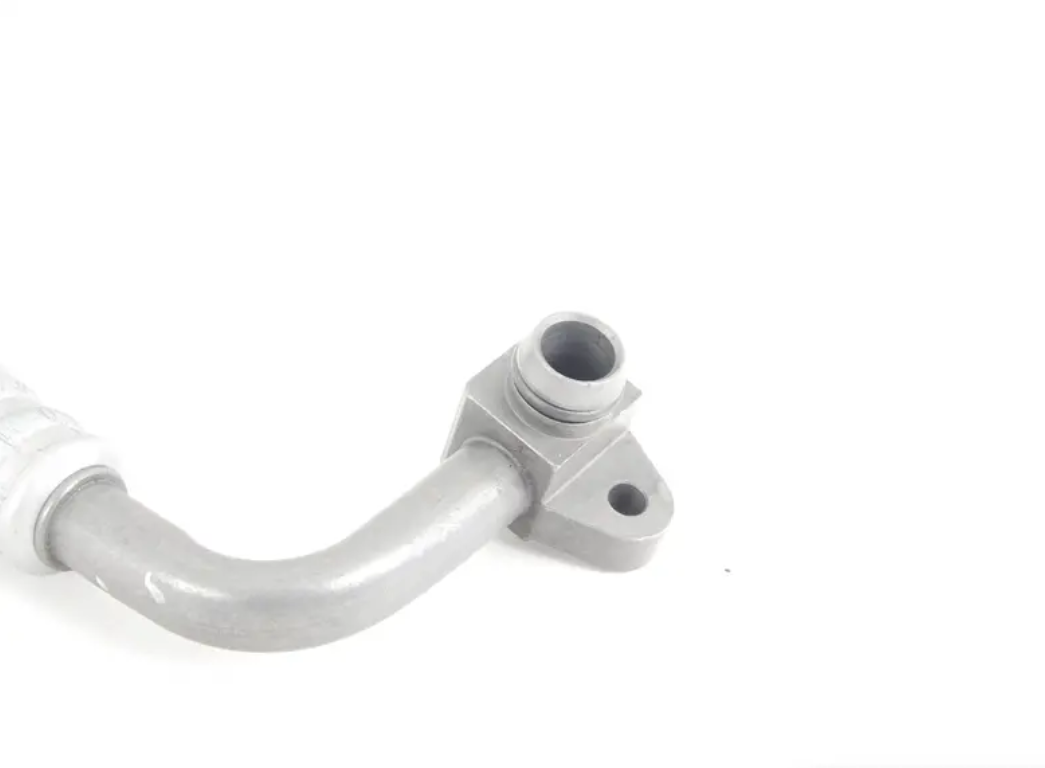 new bmw x5 e70 engine oil cooler line 17227578660 7578660ne w original