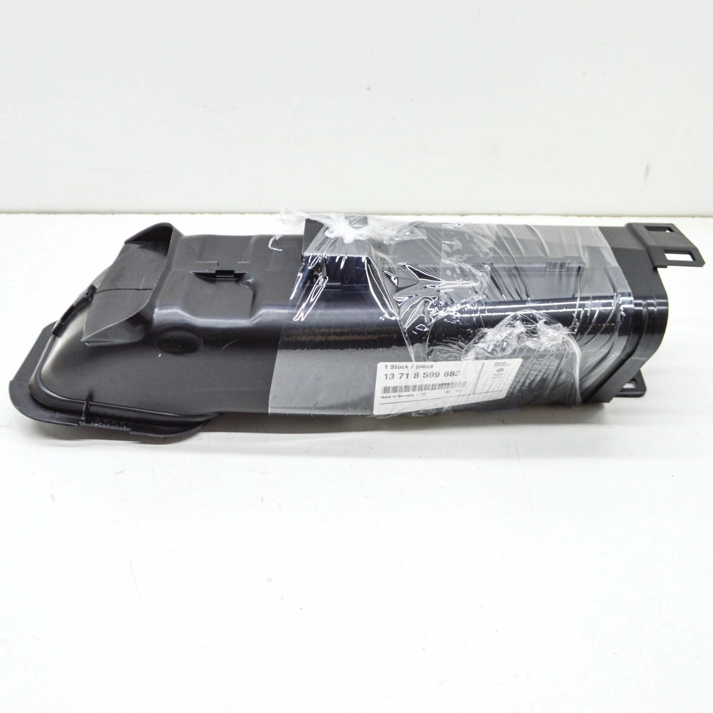 NEW BMW 5 G30 AIR INTAKE TUBE DUCT 13718599683 8599683 ORIGINAL