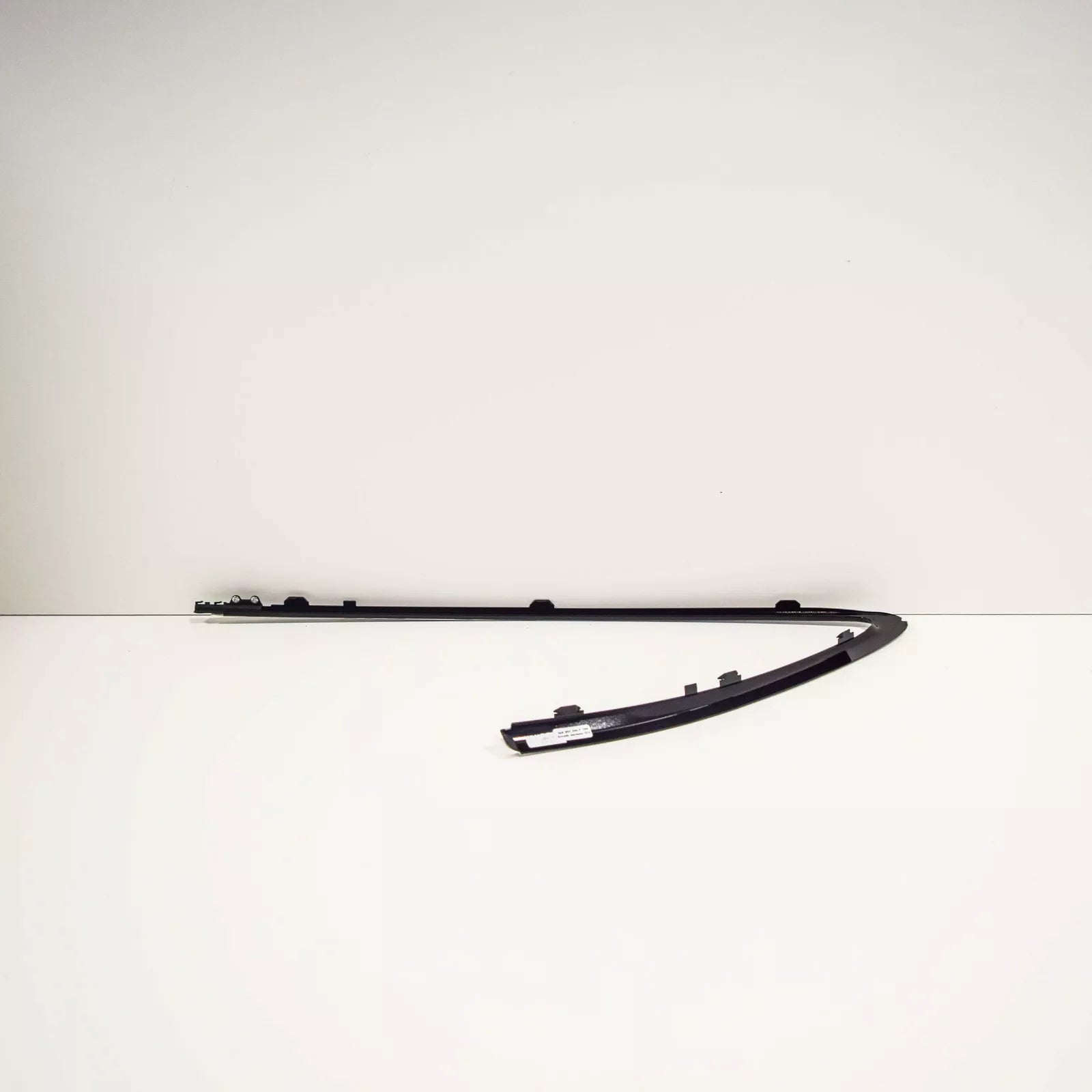 NEW AUDI A7 SPORTBACK 4G8 RIGHT SIDE WINDOW TRIM STRIP 4G8853346FT94 ORIGINAL