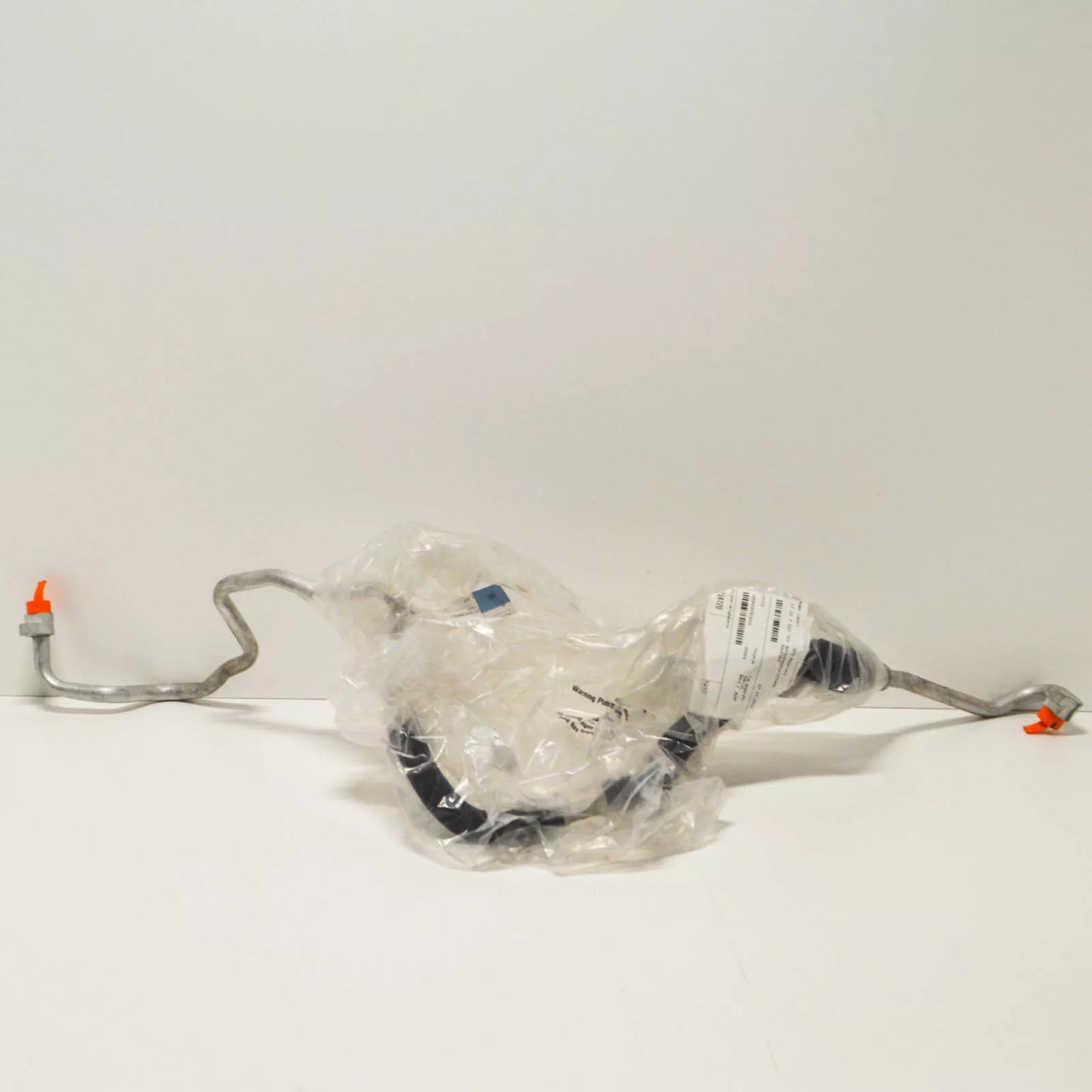 NEW BMW X5 F15 ENGINE OIL COOLER RETURN PIPE 17227627753 ORIGINAL