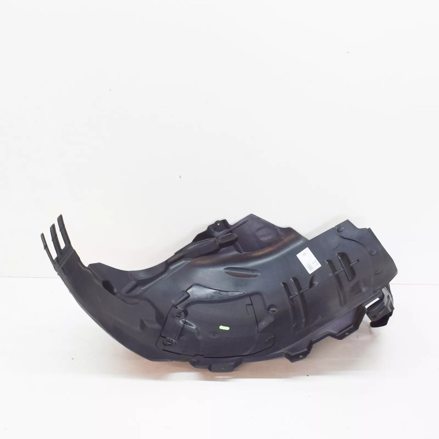 NEW MERCEDES-BENZ C W205 FRONT LEFT WHEEL HOUSING LINER A2056903101 ORIGINAL