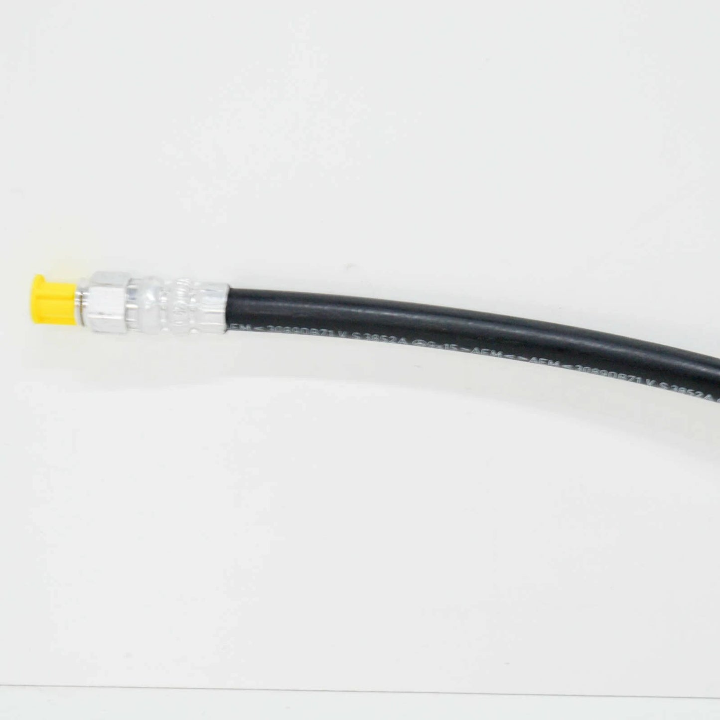 NEW MB C W204 TRANSMISSION TO OIL COOLER LEFT OIL LINE A6421806730