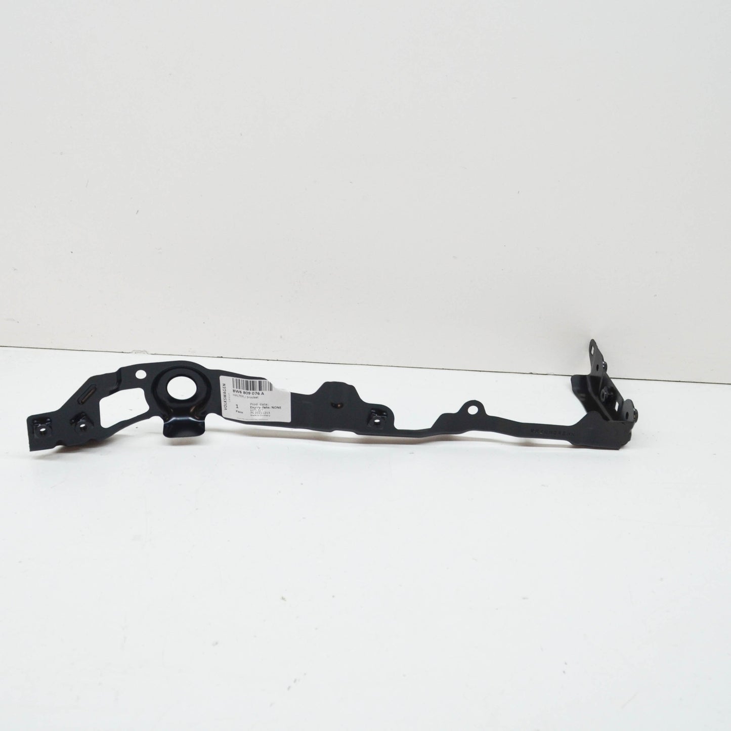 NEW AUDI A5 CABRIO 8W6 FRONT RIGHT FENDER HOLDER 8W6809076A ORIGINAL