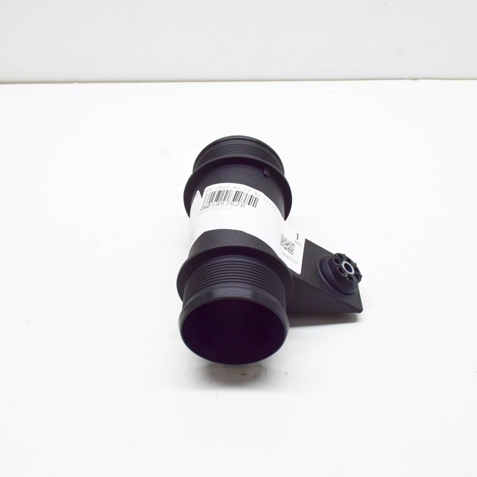 NEW AUDI Q7 4M ENGINE PRESSURE PIPE 4M0145762B ORIGINAL