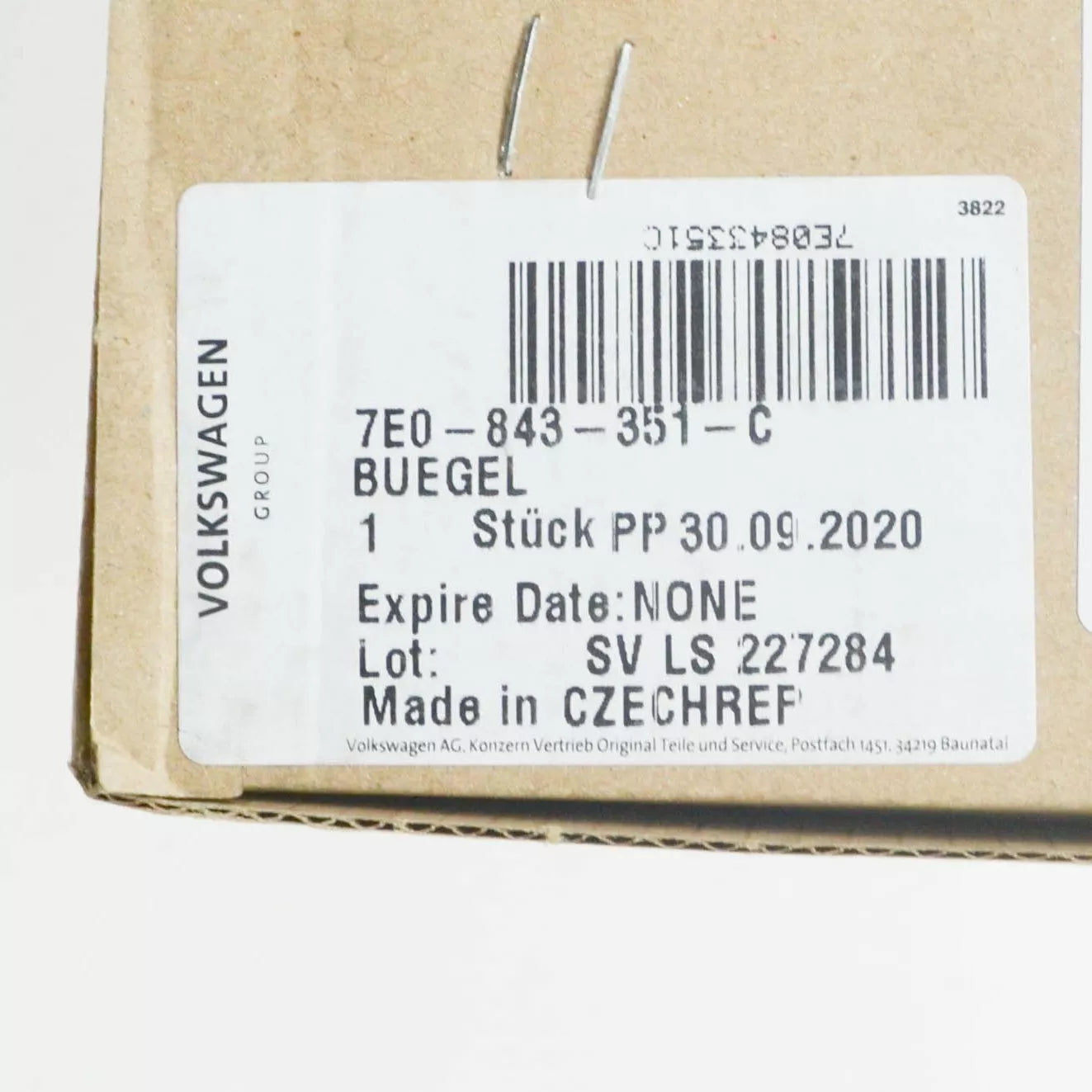 NEW VW TRANSPORTER T5 LEFT SLIDING DOOR MOUNTING BAR 7E0843351C