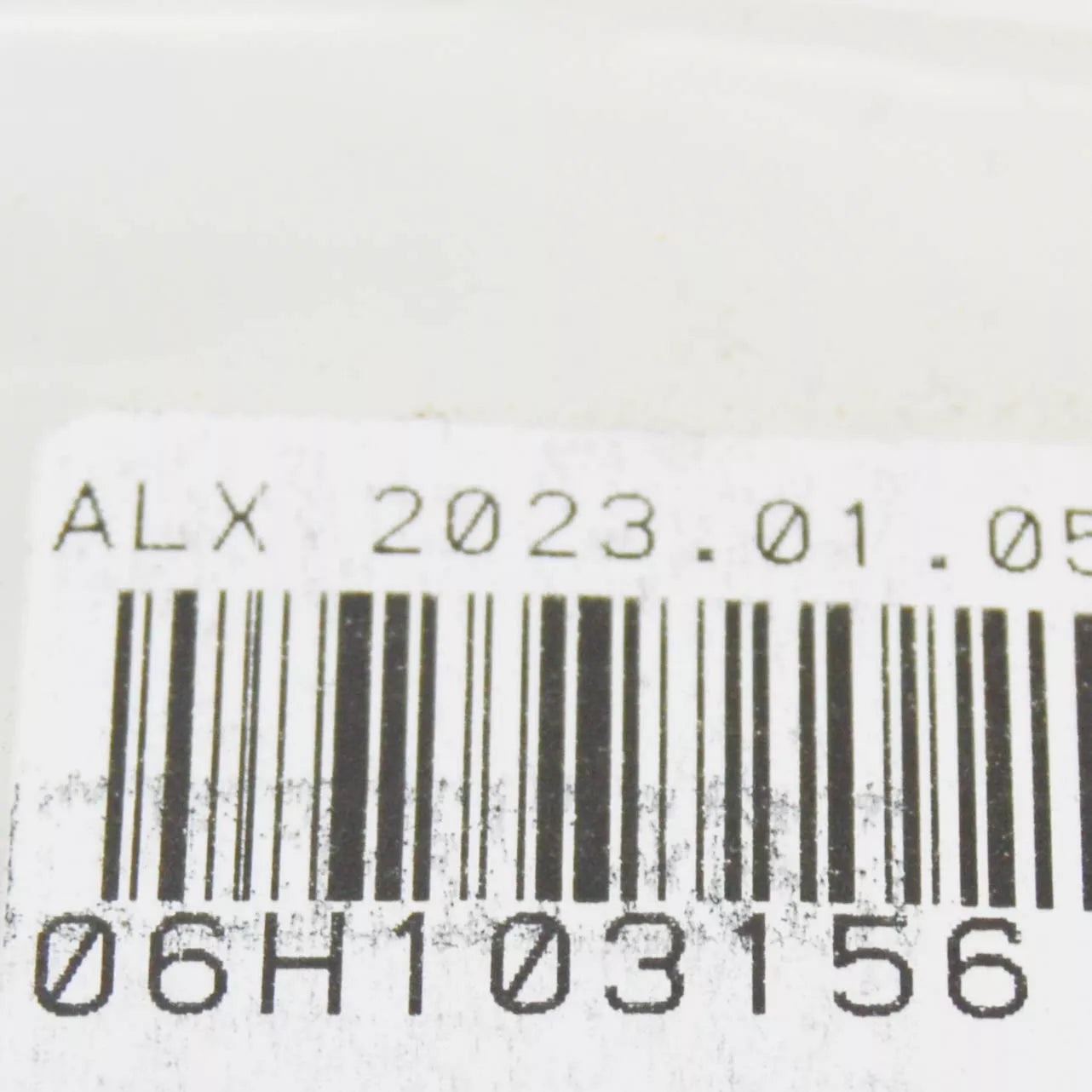 NEW AUDI Q5 8R ENGINE NON-RETURN VALVE 06H103156 ORIGINAL