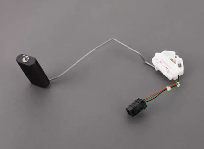 NEW AUDI Q3 8U LEFT FUEL GAUGE SENSOR 5N0919673S