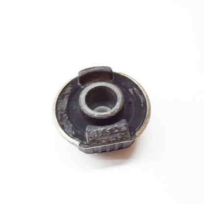 NEW MERCEDES-BENZ C-CLASS W203 REAR SUBFRAME BUSHING KIT A2033504308