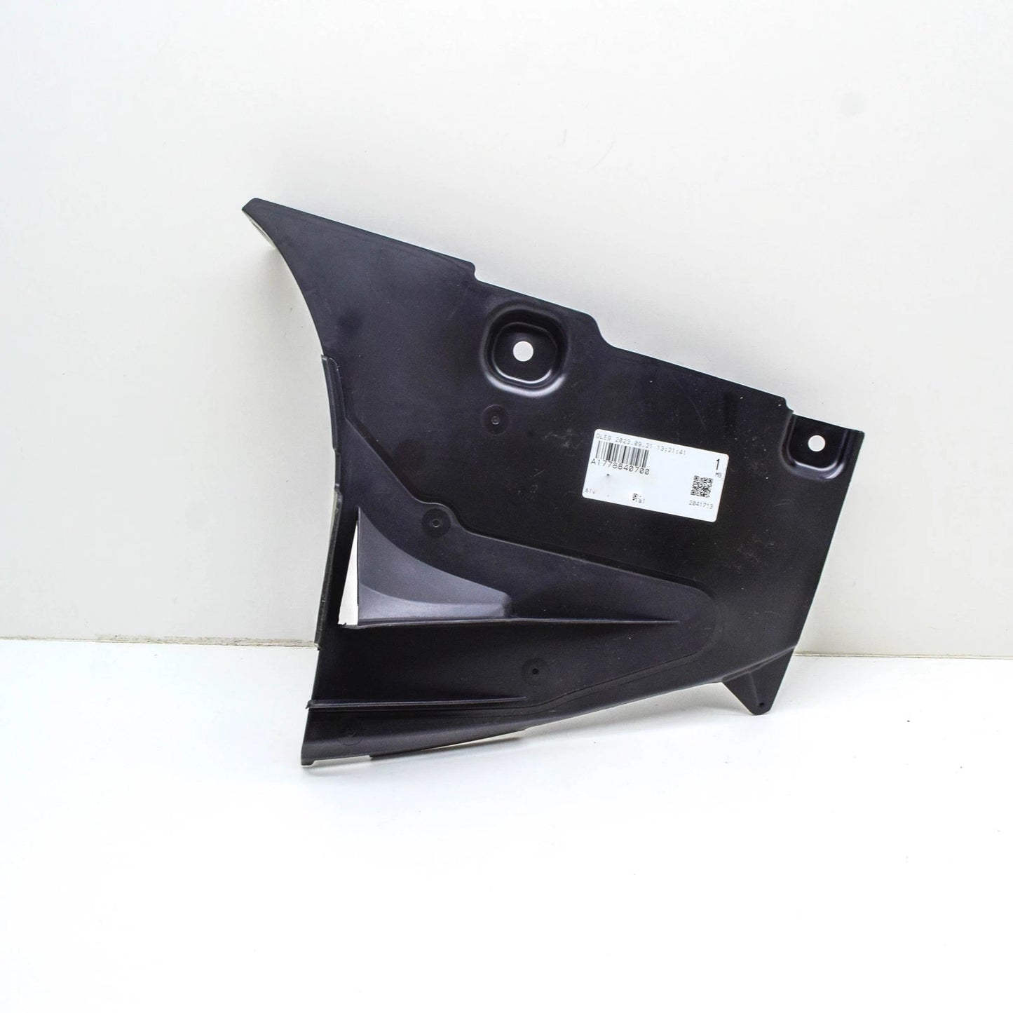 NEW MERCEDES-BENZ A W177 FRONT LEFT LOWER WHEEL SPOILER A1778840700 ORIGINAL