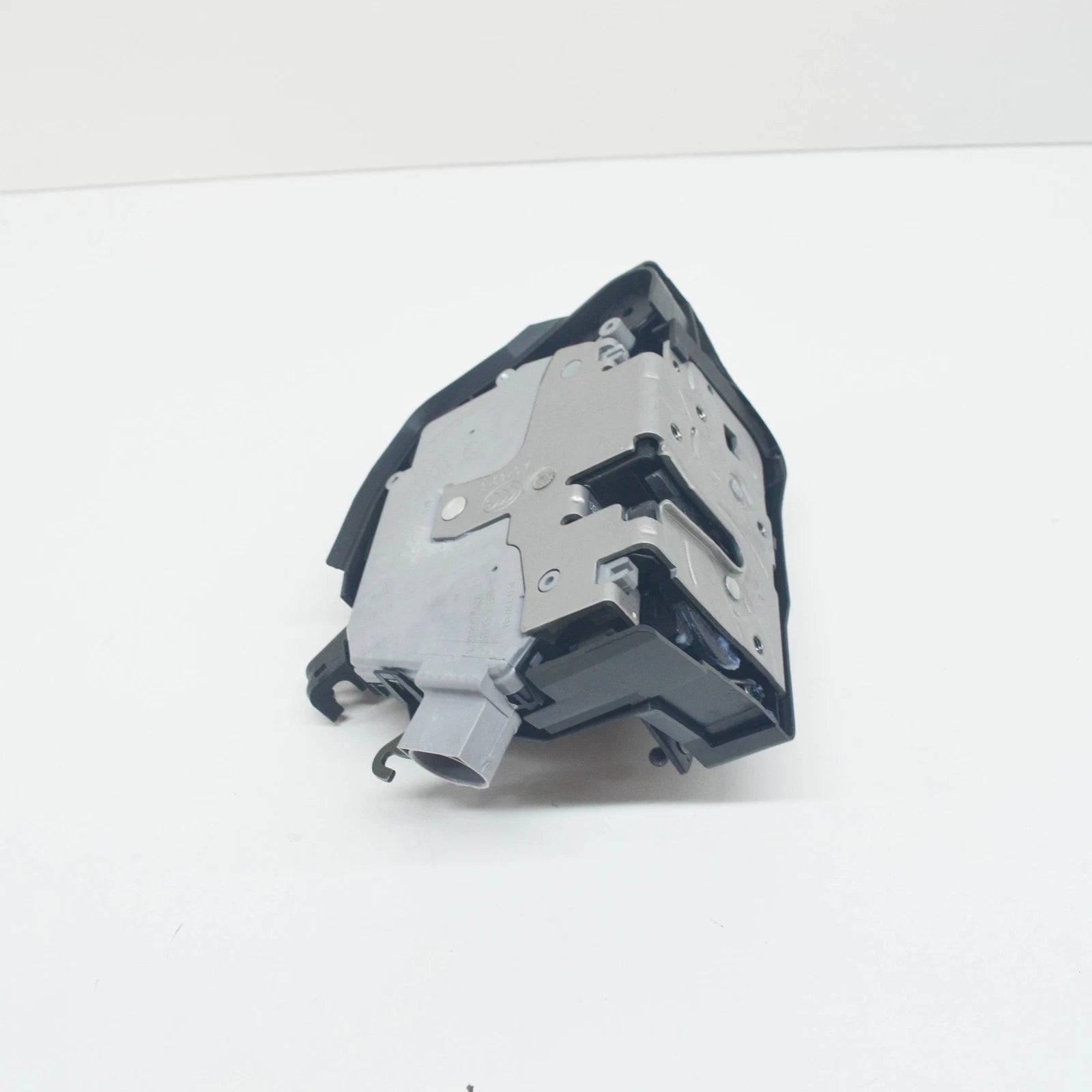 NEW BMW X5 E53 FRONT RIGHT DOOR LOCK RHD 51218402538 8402538 ORIGINAL