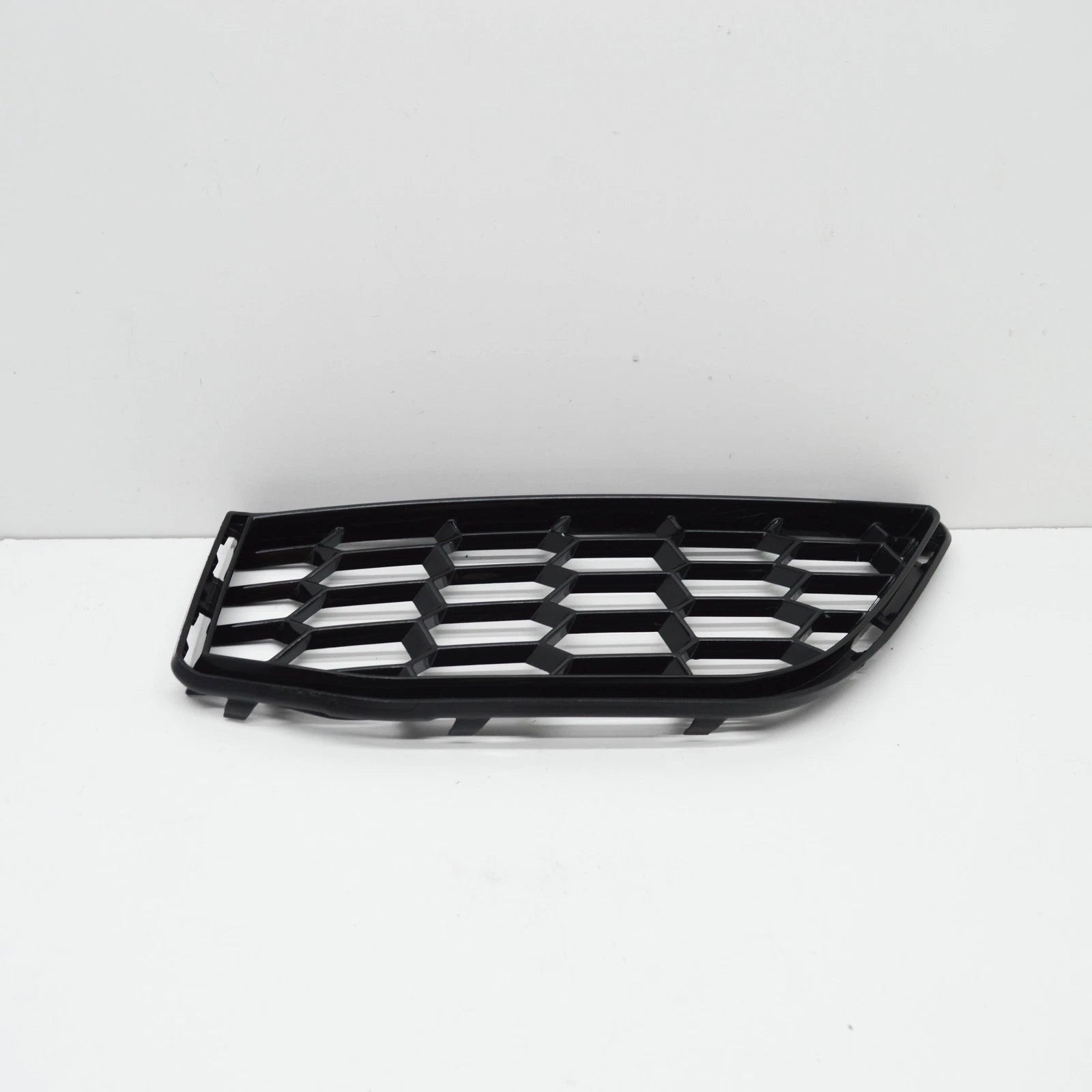 NEW BMW X3 M F97 FRONT BUMPER RIGHT GRILLE 8065194 51118065194 ORIGINAL