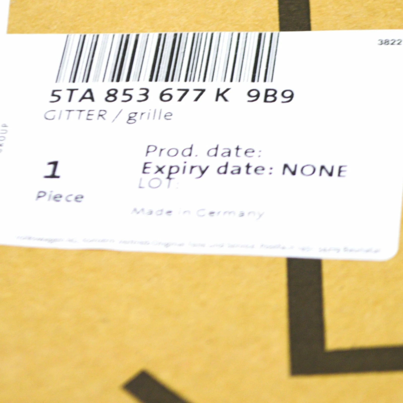 NEW VOLKSWAGEN TOURAN 5T FRONT BUMPER LOWER VENT GRILLE 5TA853677K9B9