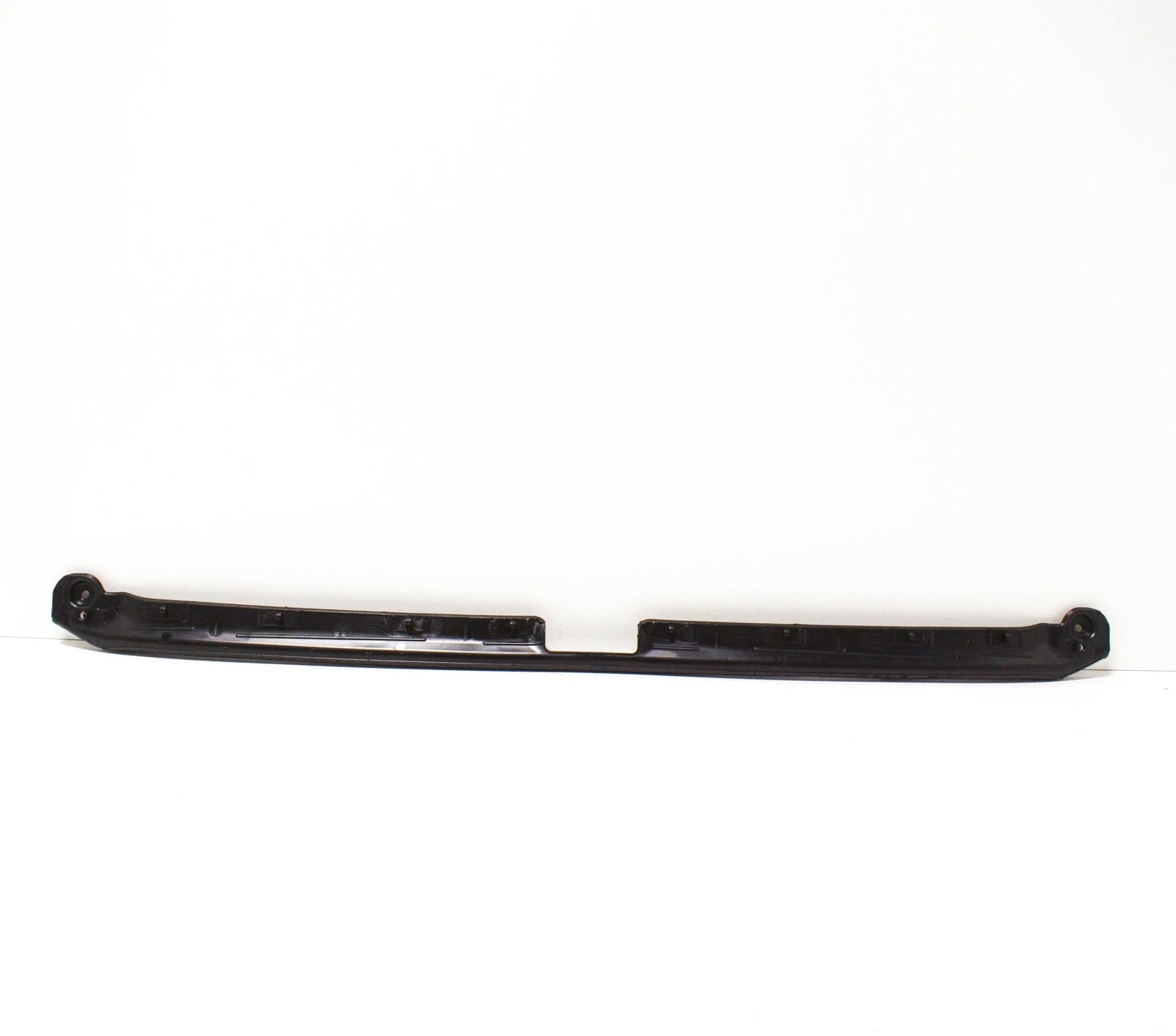 NEW AUDI Q3 8U FRONT BONNET HOOD EDGE PROTECTION 8U0823126B9B9 ORIGINAL