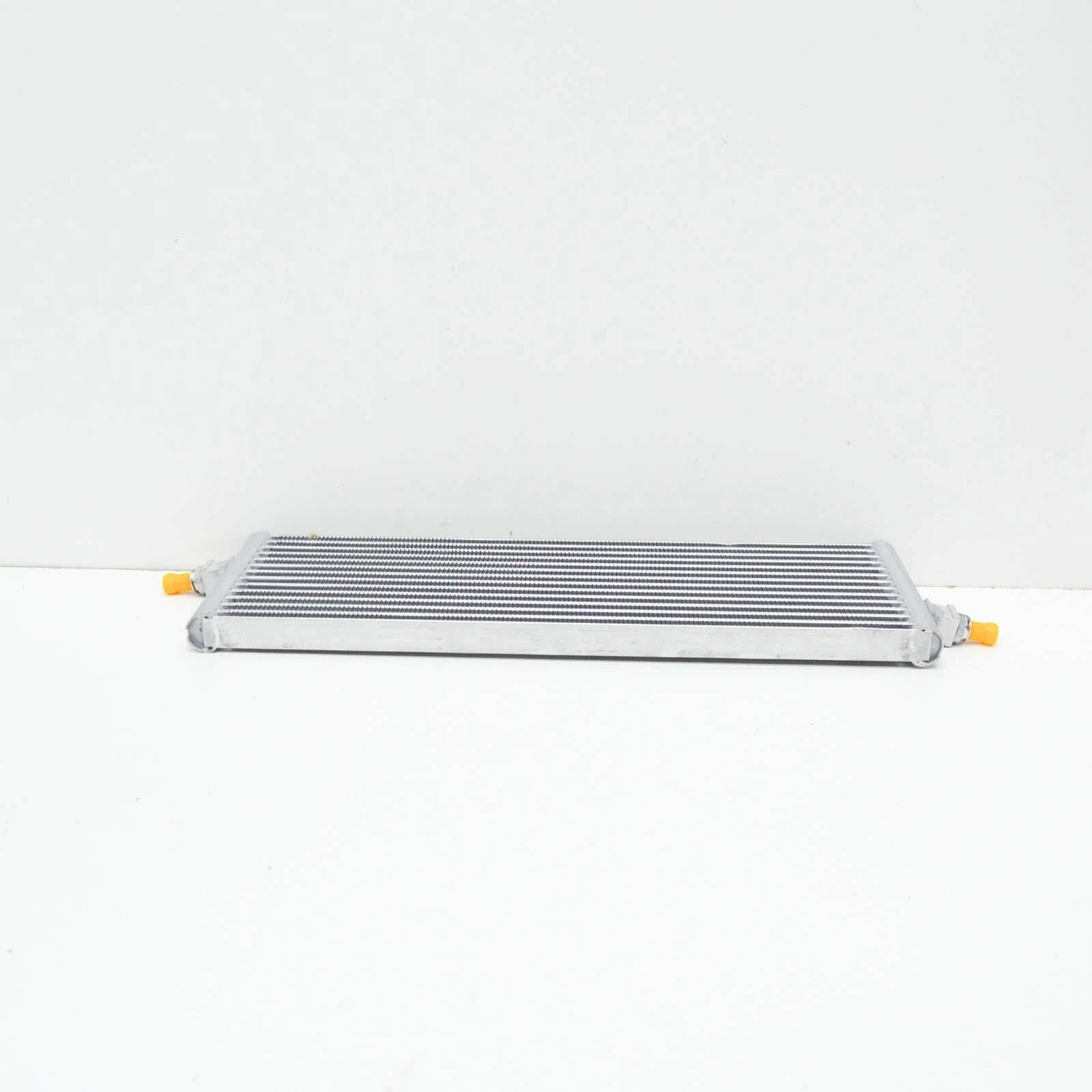 NEW MERCEDES-BENZ GLS X166 OIL COOLING RADIATOR A1665000700 ORIGINAL