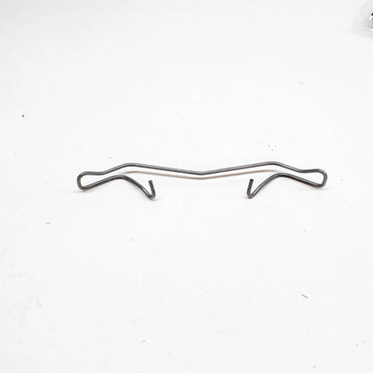 NEW AUDI A1 8X FRONT BRAKE CALIPER RETAINING SPRING 1K0615269 ORIGINAL