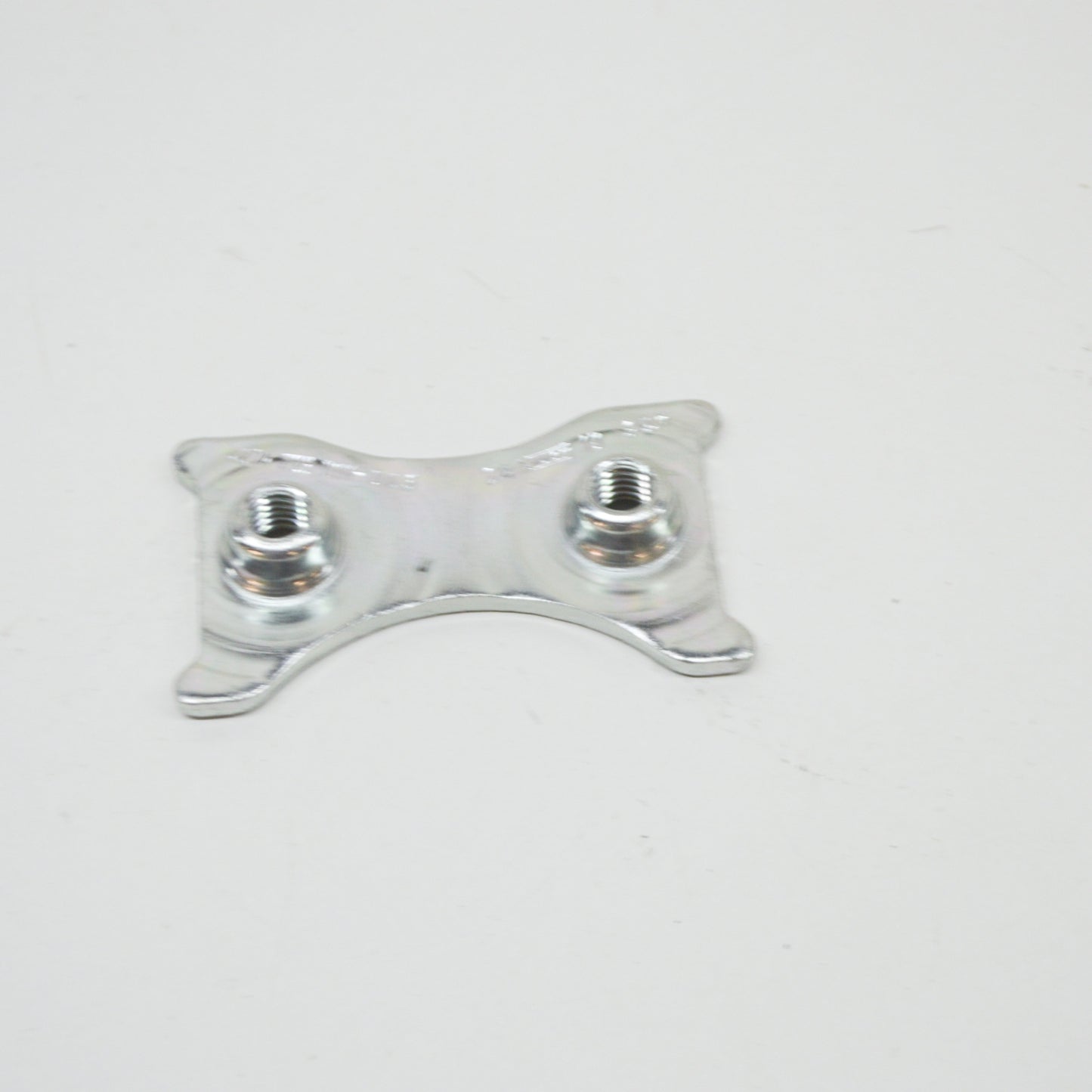 new mb s w222 front lock striker to b-pillar plate a2047230111 original