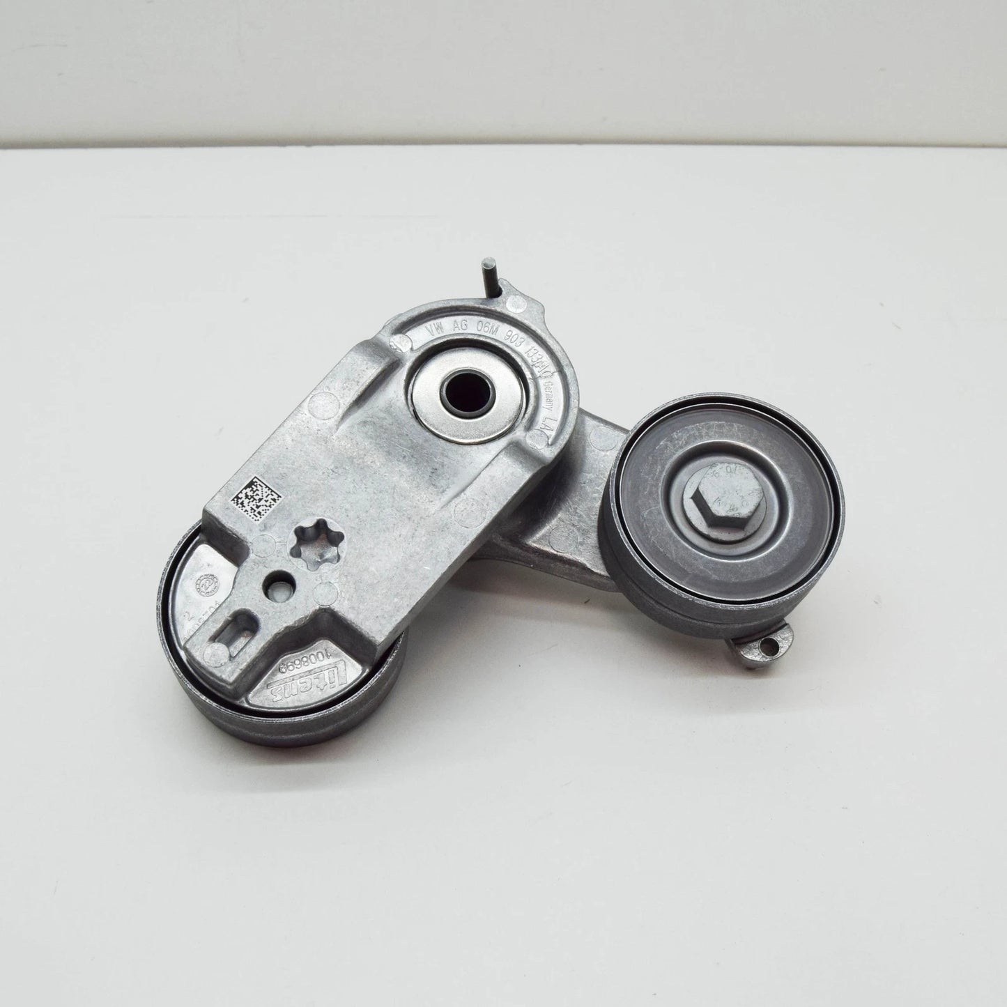 NEW AUDI A6 C8 AVANT ENGINE BELT TENSIONER 06M903133AC ORIGINAL