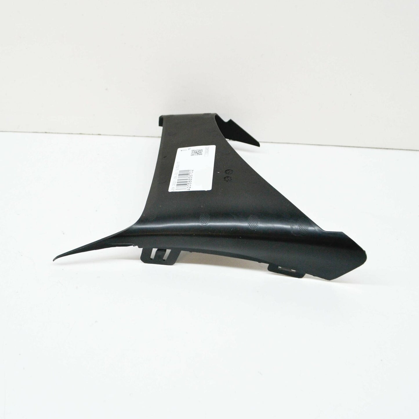 NEW MERCEDES BENZ C W205 FRONT LEFT BUMPER COVER TRIM A2058856702 ORIGINAL