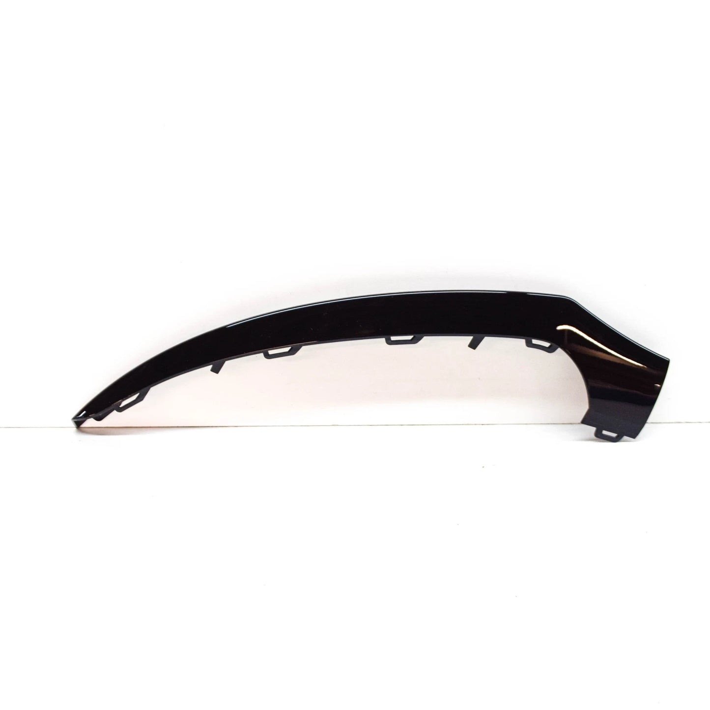 NEW MB CLS C218 AMG FRONT LEFT LOWER BUMPER MOLDING A2188853100 ORIGINAL