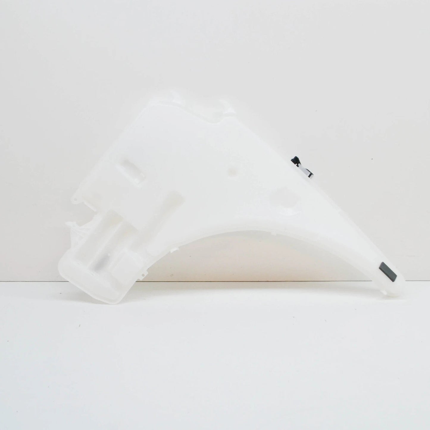 NEW BMW 3 TOURING E91 WINDOW WASHER TANK 61677238667 7238667 ORIGINAL