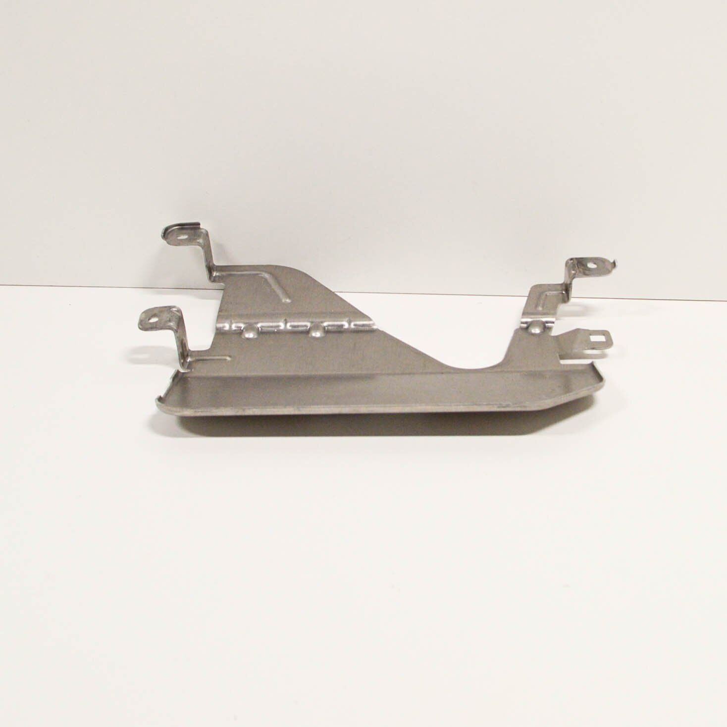 NEW AUDI Q7 4M SOUND AMPLIFIER COVER 4M0907299A ORIGINAL