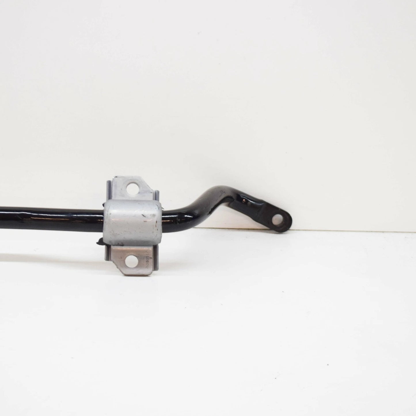 NEW MERCEDES-BENZ GL X164 REAR TORSION BAR A1643200711 ORIGINAL