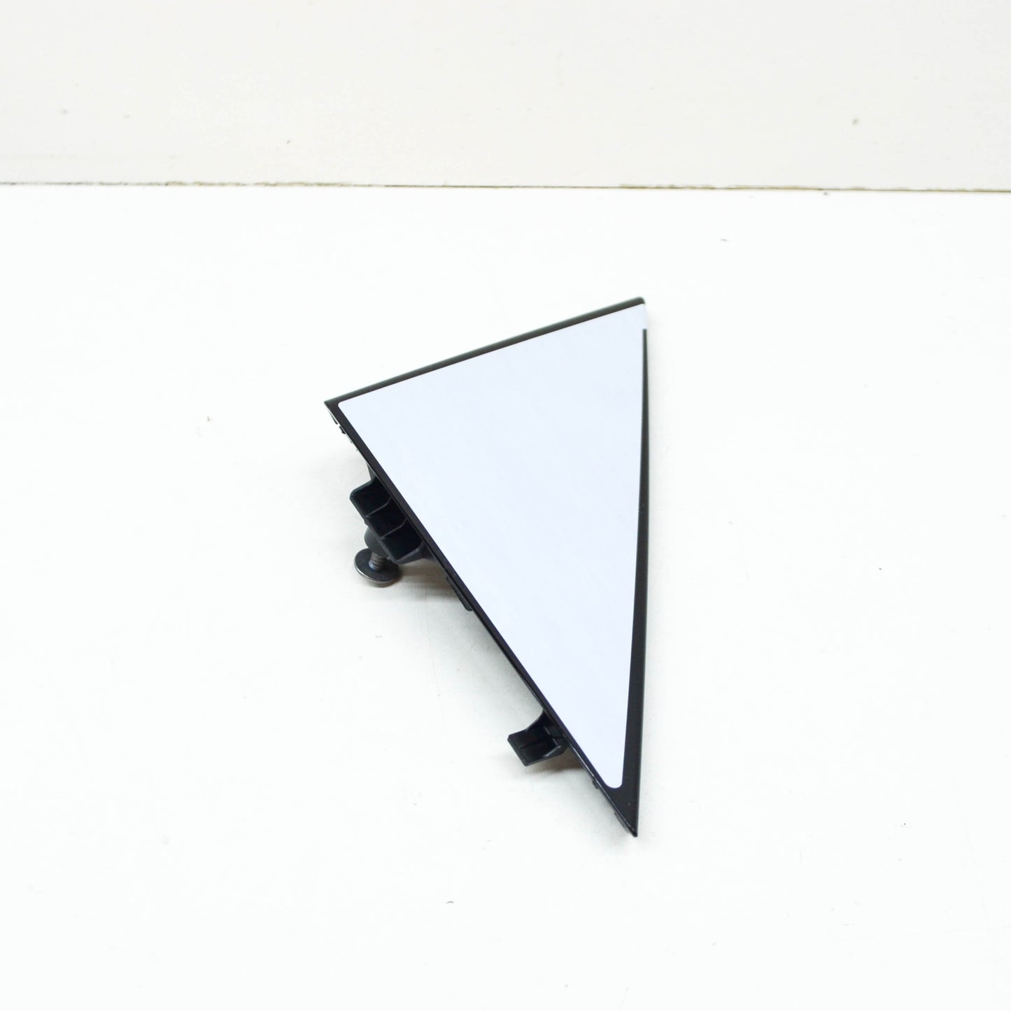 NEW AUDI R8 SPYDER 4S FRONT RIGHT DOOR CORNER TRIM 4S0837638 ORIGINAL