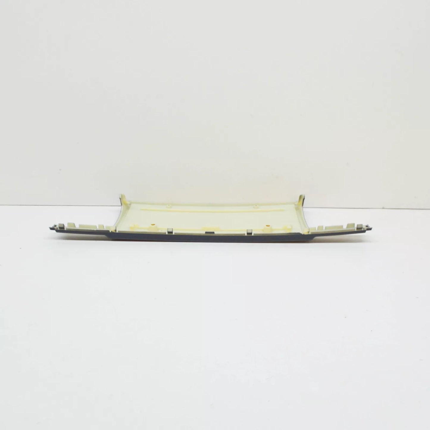 NEW BMW 5 E39 FRONT LICENSE PLATE HOLDER BRACKET 7005980 51117005980 ORIGINAL