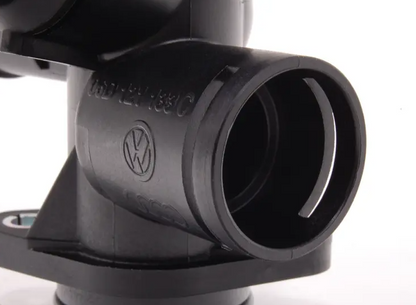 NEW AUDI A4 B7 REAR CENTER WATER CONNECTION 06D121132C ORIGINAL