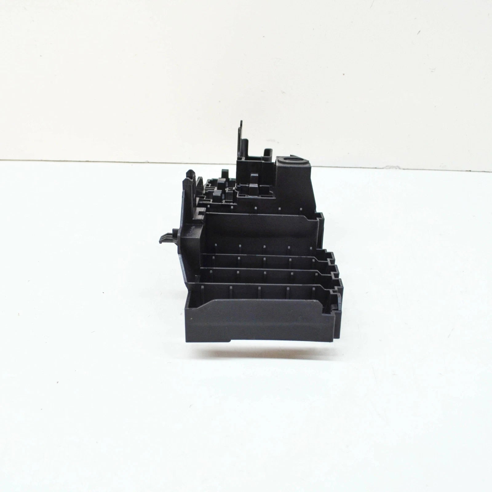 NEW AUDI A4 B8 ALLROAD RIGHT REAR FUSE HOLDER 8K0971845A ORIGINAL