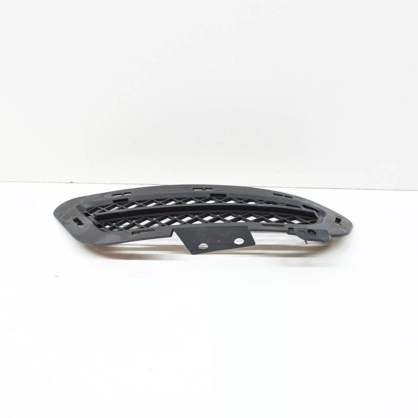 NEW BMW Z4 ROADSTER E89 FRONT BUMPER RIGHT OPEN GRILLE 51117203798 ORIGINAL