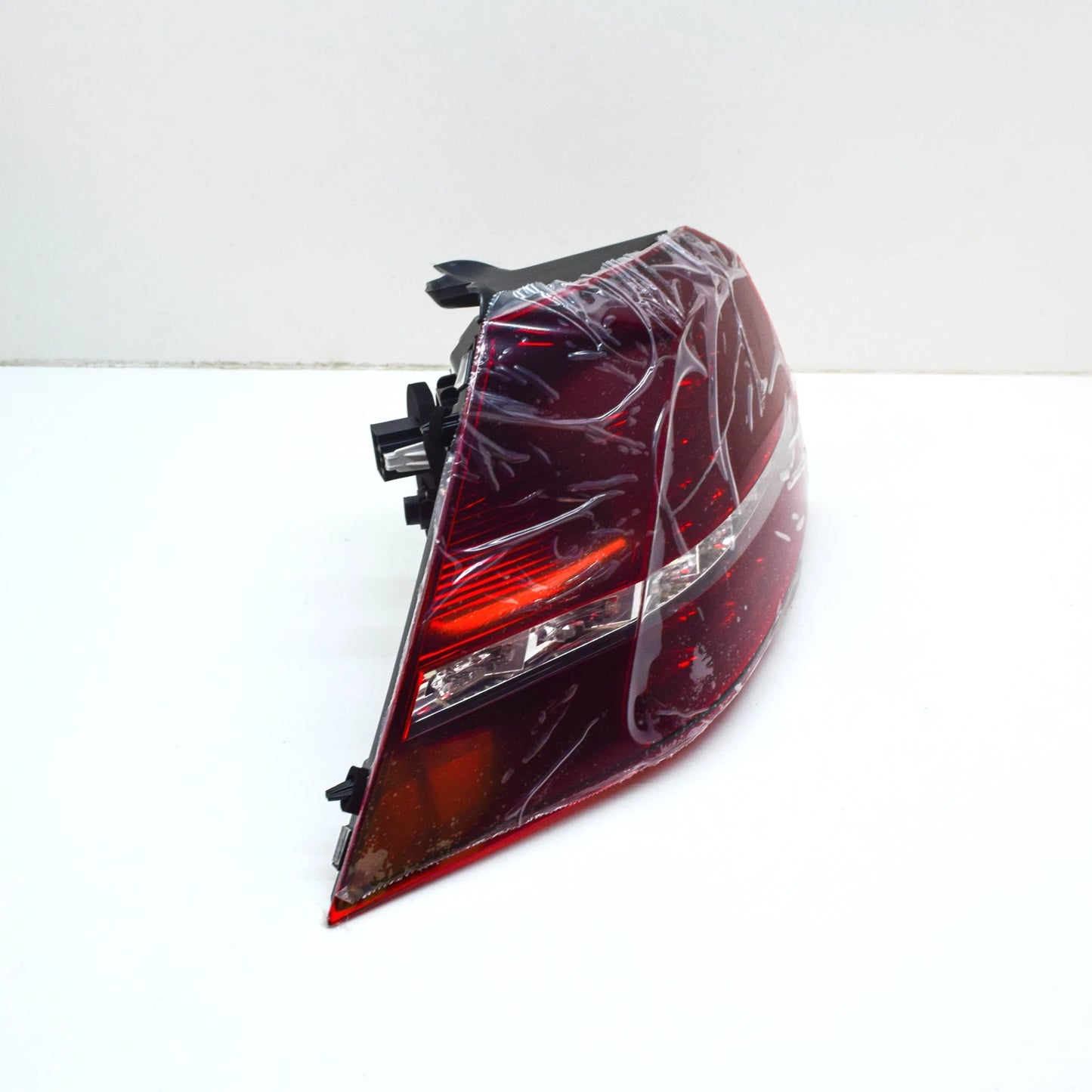 NEW VW GOLF R VII REAR LEFT TAILLIGHT 5G0945207C ORIGINAL