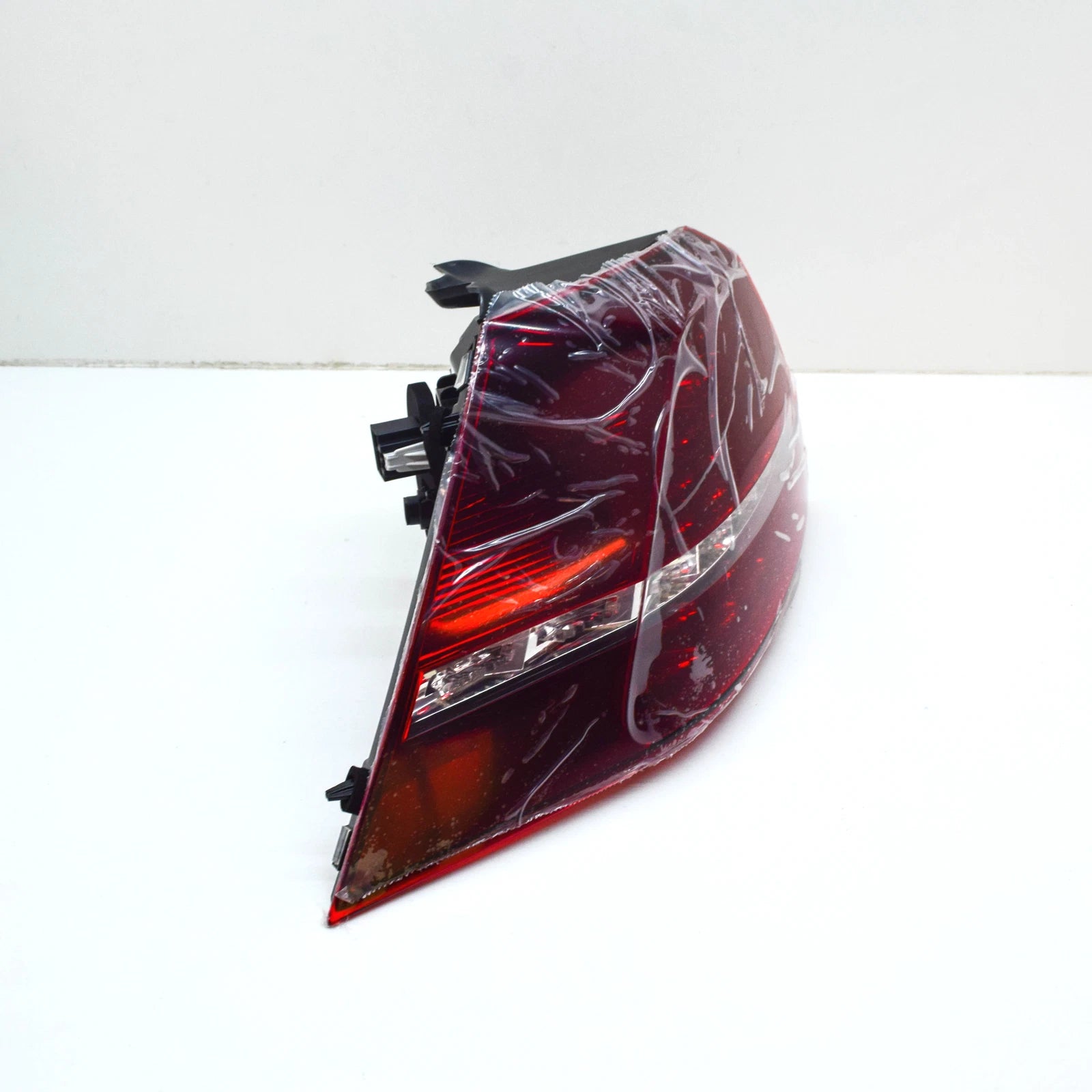 NEW VW GOLF R VII REAR LEFT TAILLIGHT 5G0945207C ORIGINAL