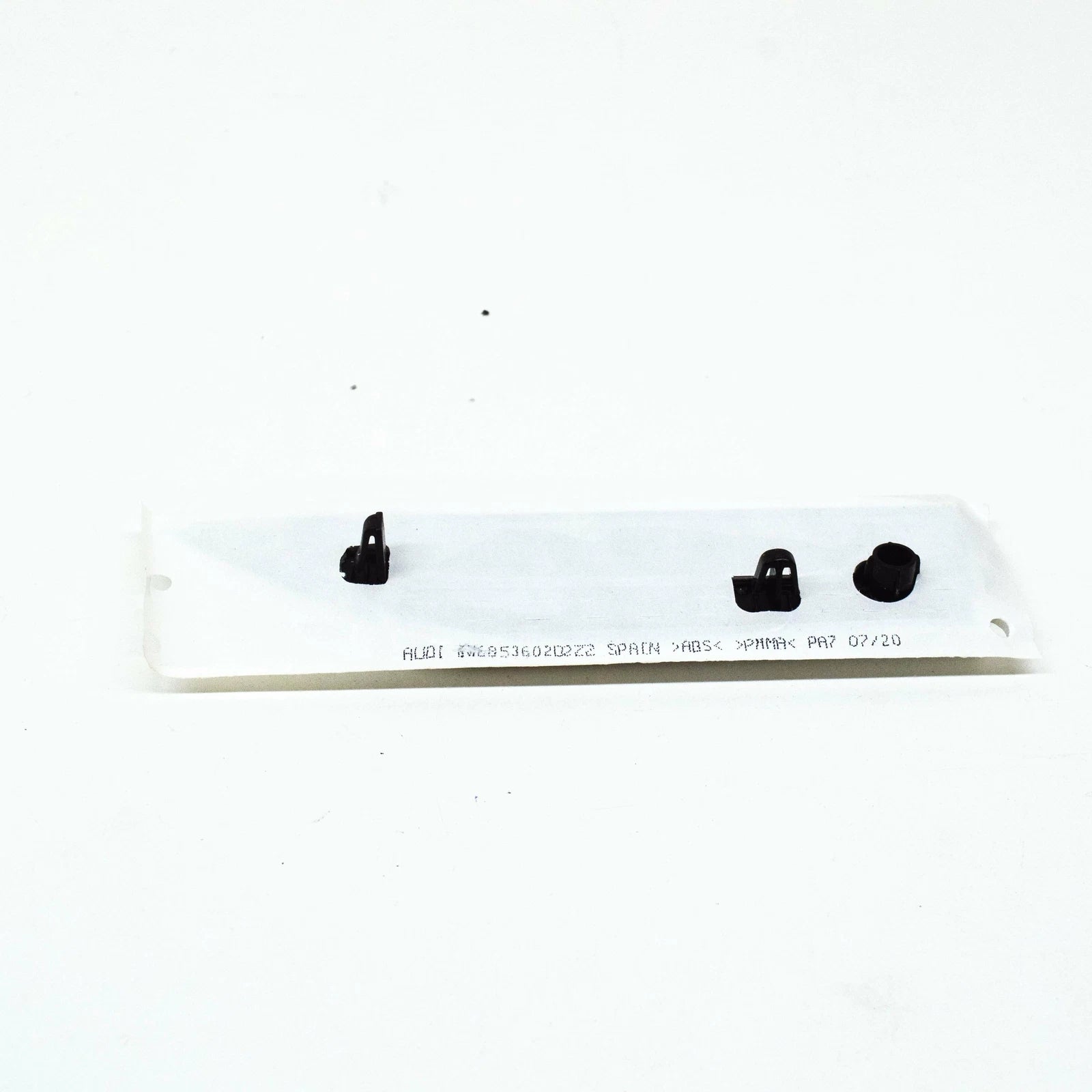 NEW AUDI RS5 SPORTBACK 8W6 FRONT RIGHT FENDER EMBLEM 8W6853602DPUZ