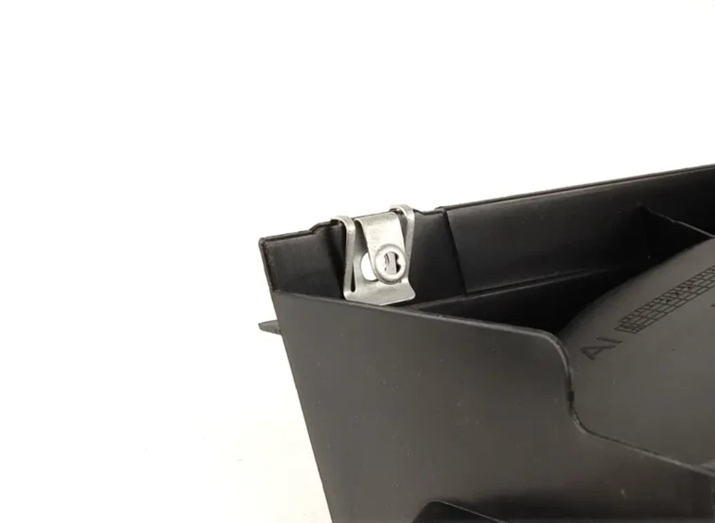 NEW BMW 3 CABRIO E46 FRONT RIGHT BRAKE AIR DUCT 51717069518 7069518 ORIGINAL