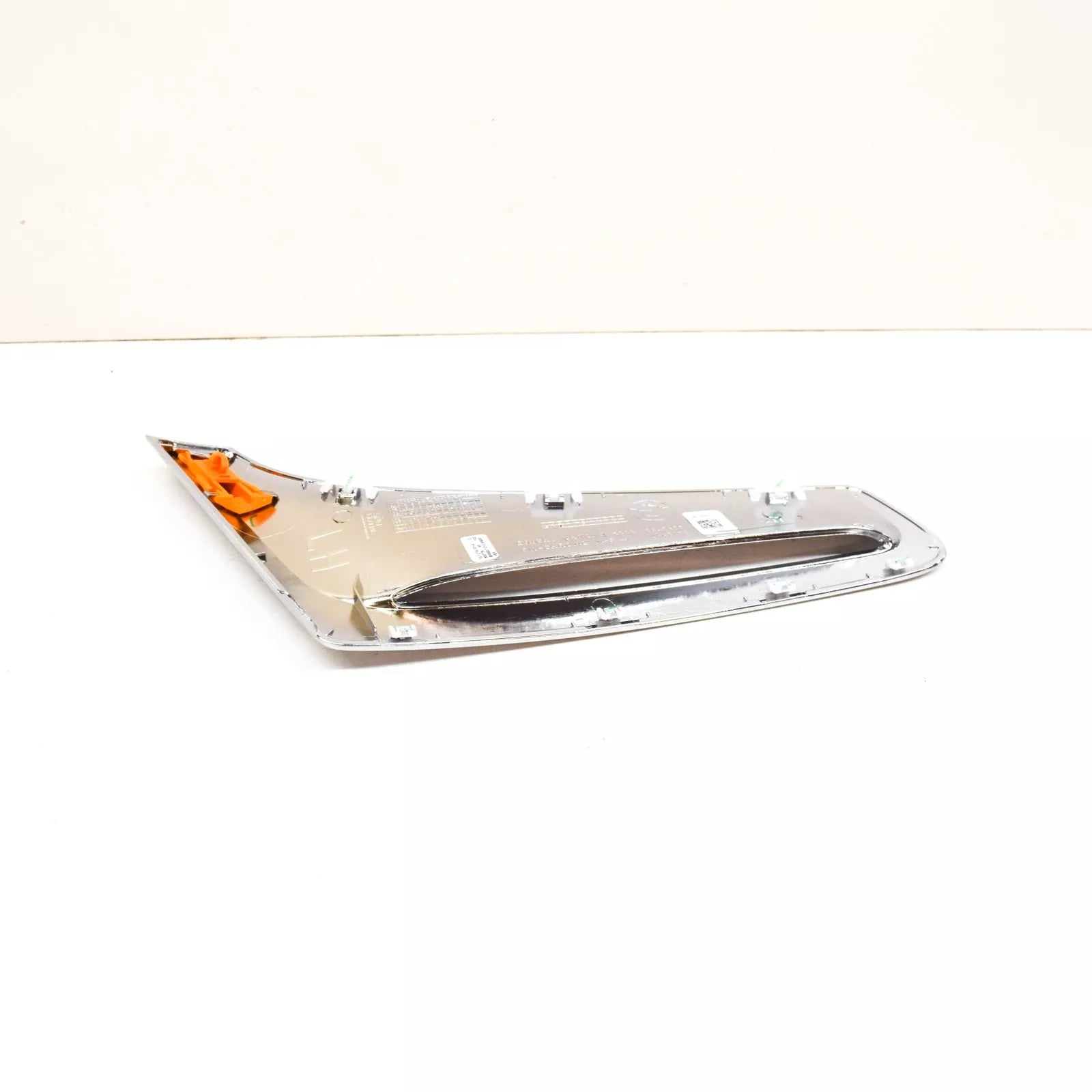 NEW BMW 7 G11 LEFT WING FENDER AIR DUCT 51137347377 7347377 2016 ORIGINAL