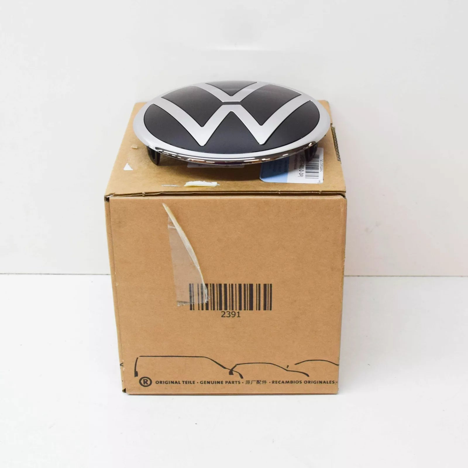 NEW VOLKSWAGEN ARTEON FRONT VW EMBLEM BADGE 5H0853601DDPJ