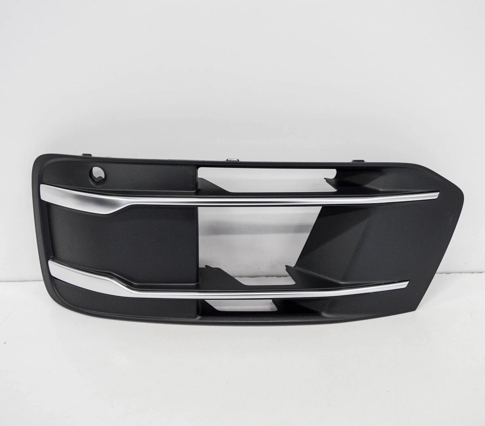 NEW AUDI Q7 4L FRONT BUMPER OUTER LEFT GRILLE 4M0807681T4W3 ORIGINAL