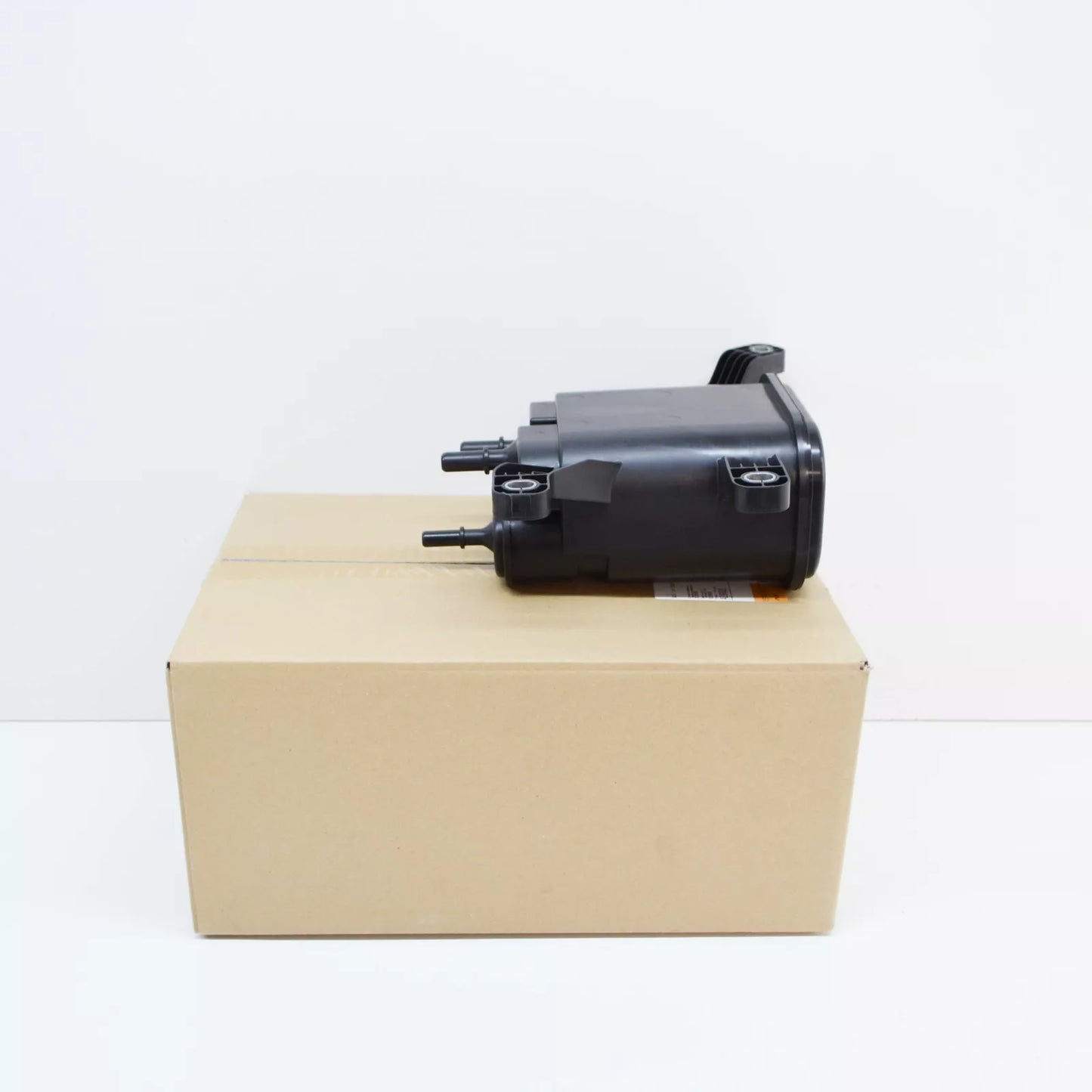 NEW BMW 5 G30 ACTIVATED CHARCOAL FILTER 16137371249 7371249 ORIGINAL