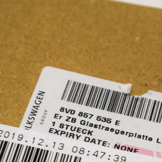 NEW AUDI A3 8V LEFT DOOR WING MIRROR GLASS 8V0857535E OEM