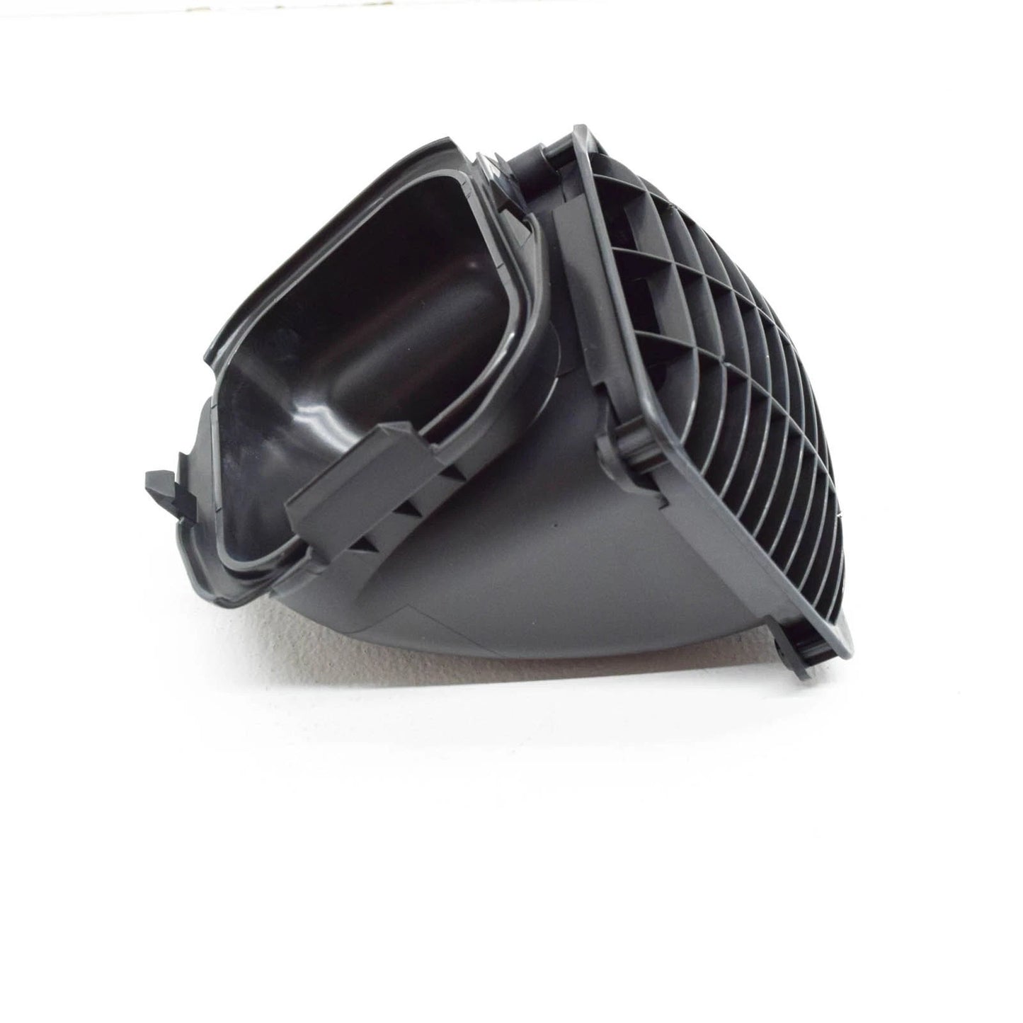 NEW BMW 8 CABRIO F91 INTAKE DUCT 13718053383 8053383 ORIGINAL