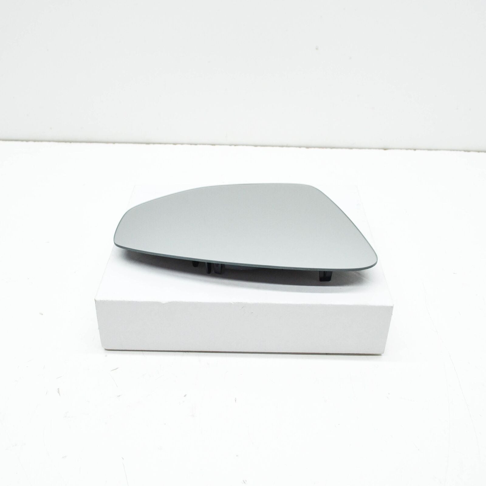 NEW AUDI A3 SPORTBACK 8Y FRONT RIGHT DOOR MIRROR GLASS LHD 8Y0857536 ORIGINAL