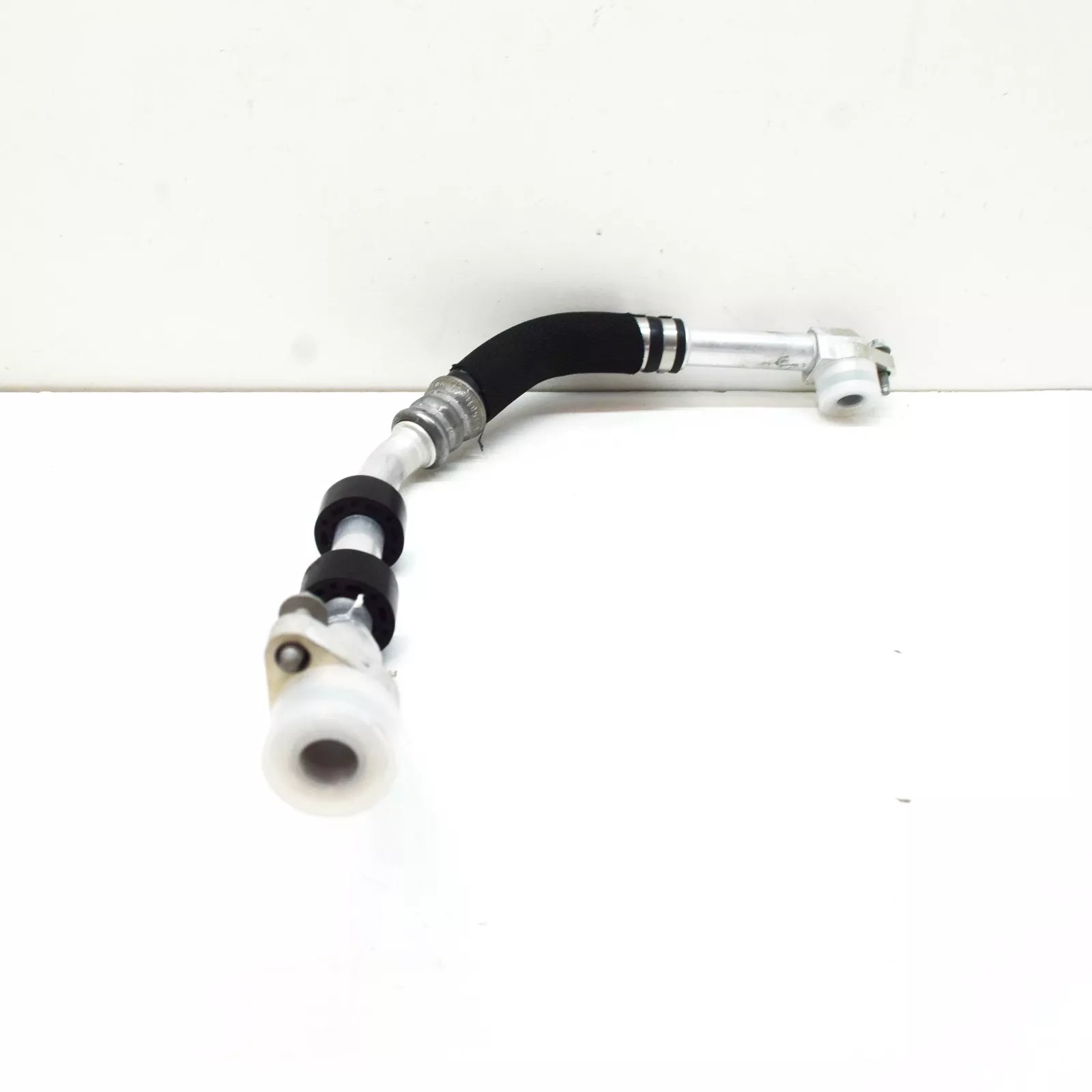 NEW MERCEDES-BENZ GLE W167 OIL COOLER FEED LINE A1675018900 ORIGINAL